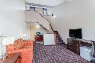 Days Inn By Wyndham Woodbury Long Island Habitación foto